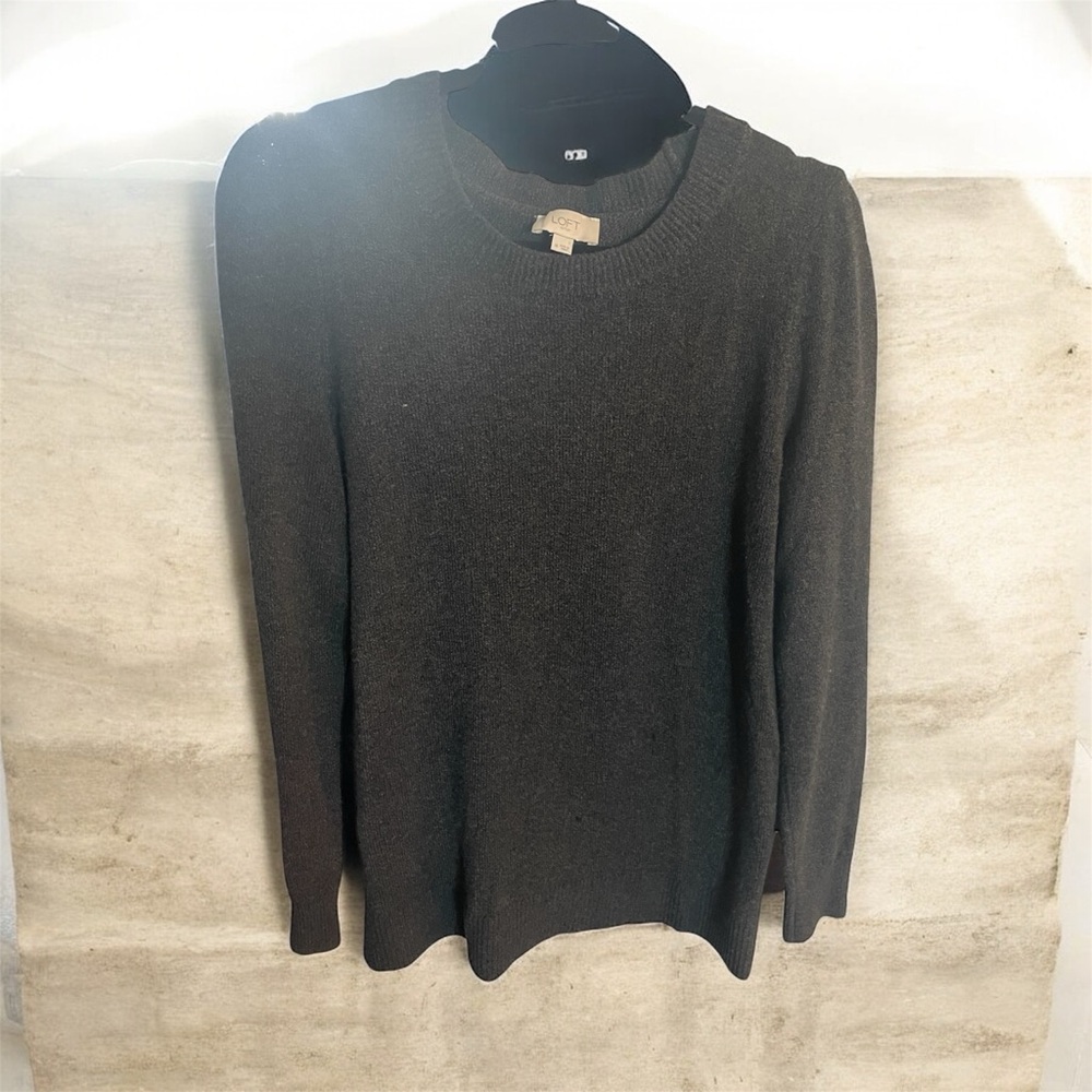 LOFT Women’s Charcoal Crewneck Sweater